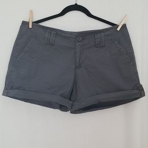EUC grey shorts by Bitten. Size Large